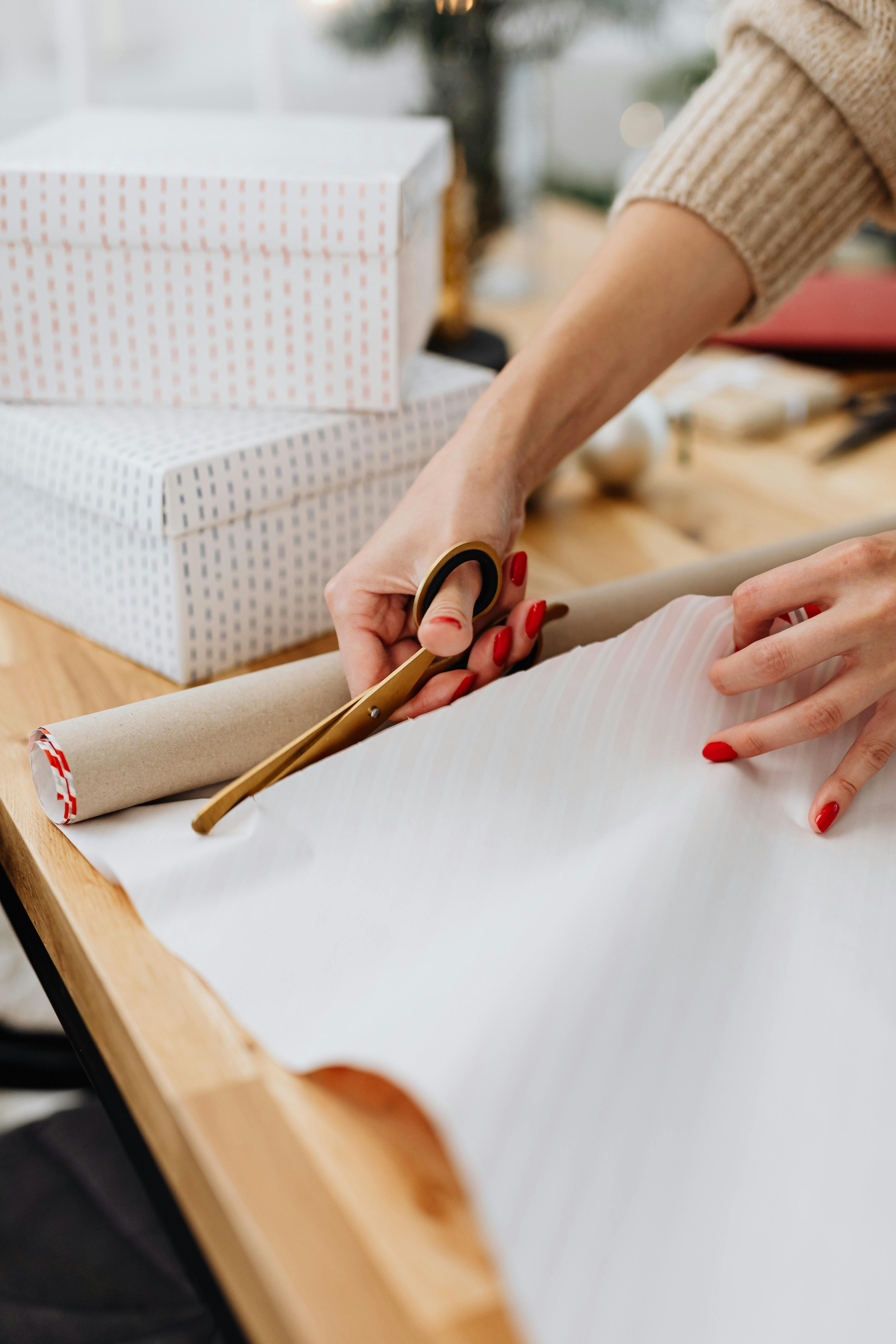 Thoughtful Gift Ideas for the Person Who Loves an Organized Home